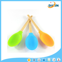 Wholesale Kitchen Tools Food Grade Eco-Friendly Silicone Scoop